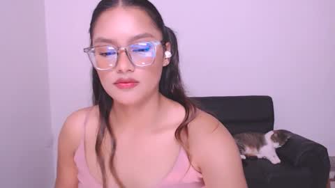 Snapshot of eve_rox18 chatting on December 20, 2024, 8:38 am Eve Rox18 online show from December 20, 2024, 8:38 am