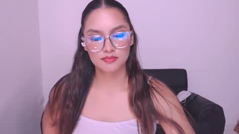 Snapshot of eve_rox18 chatting on December 24, 2024, 8:11 am Eve Rox18 online show from December 24, 2024, 8:11 am