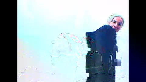 EVEANDMAX online show from March 9, 2025, 8:42 pm