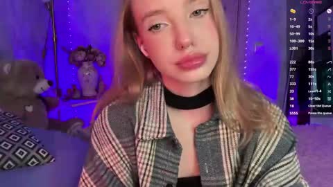 evedarkside online show from April 12, 2026, 5:23 am