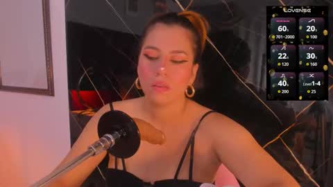 EVELIN online show from October 26, 2025, 12:11 pm