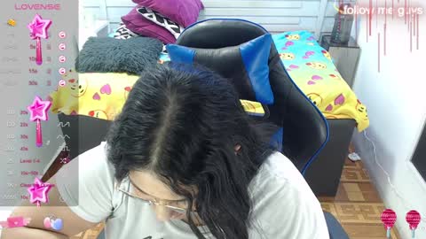 evelin zaens online show from February 7, 2025, 10:08 am