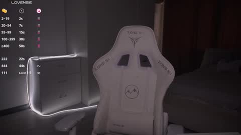 Evelina online show from October 15, 2025, 10:48 am