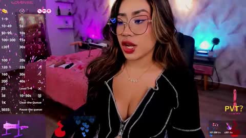 Snapshot of eveline_figeroa chatting on September 24, 2025, 8:01 pm Eveline online show from September 24, 2025, 8:01 pm