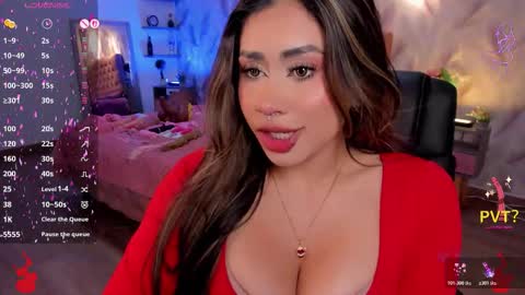 Snapshot of eveline_figeroa chatting on November 14, 2025, 7:34 pm Eveline online show from November 14, 2025, 7:34 pm