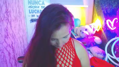 Snapshot of evelyn_mature19 chatting on January 9, 2025, 7:18 pm Juliana online show from January 9, 2025, 7:18 pm