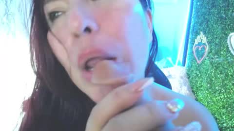 Snapshot of evelyn_mature19 chatting on March 8, 2025, 1:39 am Juliana online show from March 8, 2025, 1:39 am