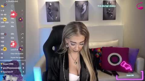 EvelynaGrey online show from February 28, 2025, 3:37 am