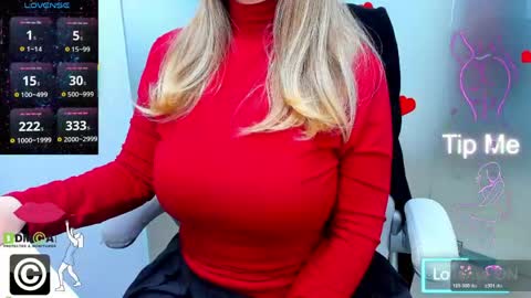 Snapshot of evelyne_rose chatting on April 26, 2026, 5:05 am evelyne_rose online show from April 26, 2026, 5:05 am