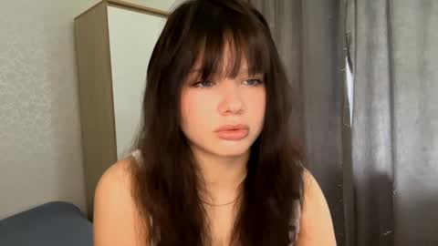 Snapshot of evelynhudson chatting on June 4, 2026, 8:42 am Evelyn Velvet online show from June 4, 2026, 8:42 am