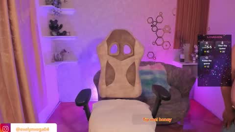 Bigboobs Evelyn Vega online show from November 4, 2025, 3:16 am