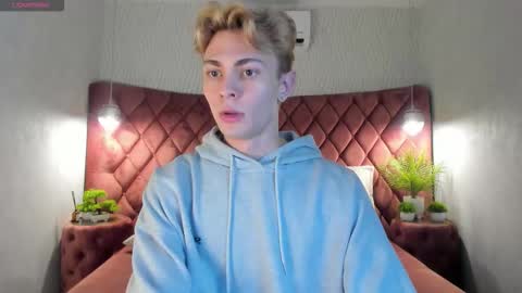 Snapshot of even_vortex chatting on December 21, 2025, 1:18 pm Evan online show from December 21, 2025, 1:18 pm