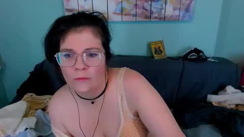 Everly online show from March 13, 2026, 5:30 pm