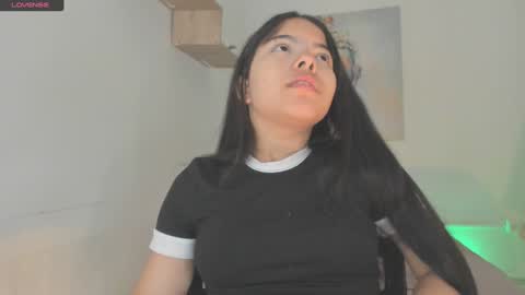 Snapshot of everyh chatting on December 29, 2024, 12:45 pm Sophia online show from December 29, 2024, 12:45 pm