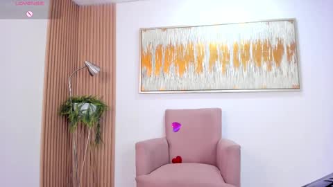 Snapshot of everyh chatting on February 23, 2025, 5:39 pm Sophia online show from February 23, 2025, 5:39 pm