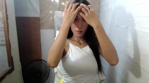 Snapshot of eves_candy chatting on October 11, 2025, 9:30 am Chloe mae online show from October 11, 2025, 9:30 am