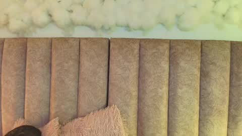 Evette online show from April 7, 2026, 11:26 pm