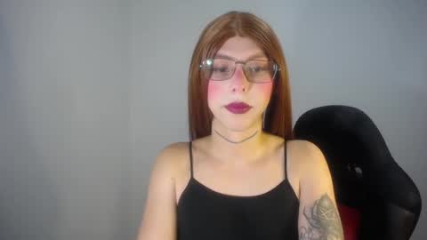 Evi online show from March 12, 2025, 8:31 pm