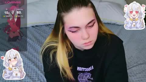 evie_val online show from January 10, 2026, 5:48 pm