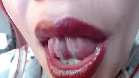 Evoleth online show from December 5, 2024, 5:26 am