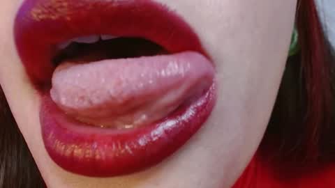 Evoleth online show from December 14, 2024, 6:35 am