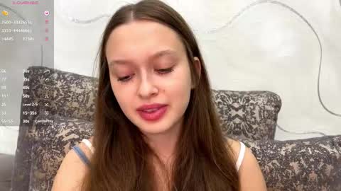 Snapshot of evonnesilvestre chatting on October 5, 2025, 3:10 pm Eva online show from October 5, 2025, 3:10 pm