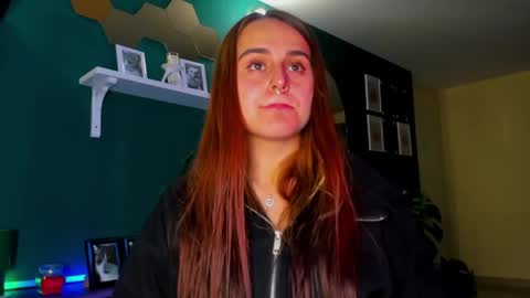 Snapshot of evy_orange1 chatting on May 7, 2026, 12:05 am EVY online show from May 7, 2026, 12:05 am
