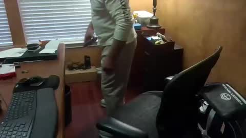 exhibitman69_ldb online show from February 23, 2026, 12:19 am