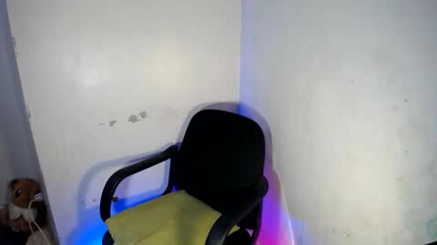 SHANTAL MARIE online show from December 23, 2024, 8:47 pm