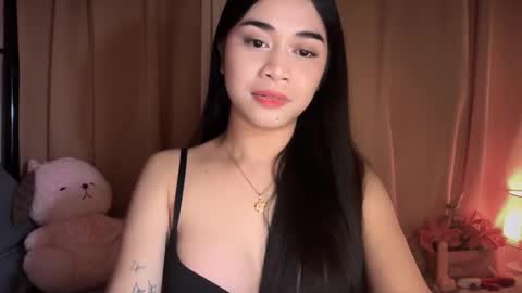 chloee online show from December 22, 2025, 11:13 pm