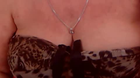 Alana online show from February 2, 2025, 1:23 am