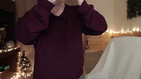 Crystal online show from December 18, 2024, 4:20 am