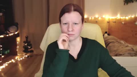 Crystal online show from February 24, 2025, 10:14 pm