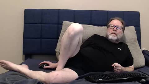 eyes_and_cock_wide online show from January 17, 2026, 3:11 am