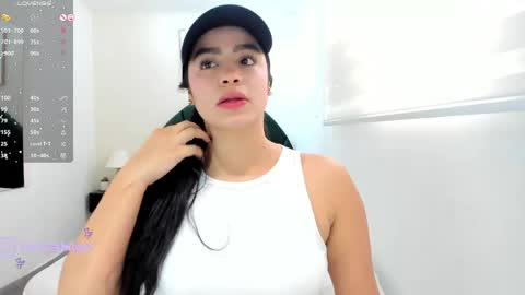 Snapshot of eyes_duque chatting on May 8, 2026, 7:41 pm online show from May 8, 2026, 7:41 pm