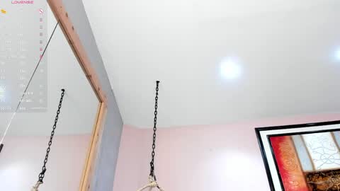 Snapshot of eyes_duque chatting on June 5, 2026, 8:03 pm online show from June 5, 2026, 8:03 pm