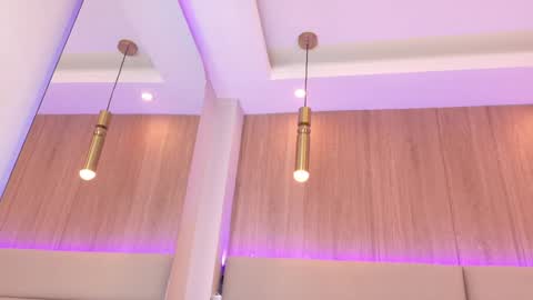 eymicooper online show from January 18, 2025, 2:55 pm