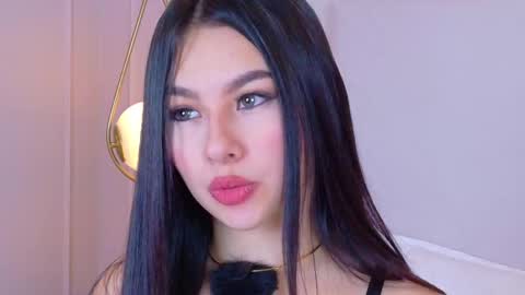 eymicooper online show from March 11, 2025, 3:02 pm