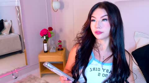 eymicooper online show from February 14, 2026, 7:54 pm