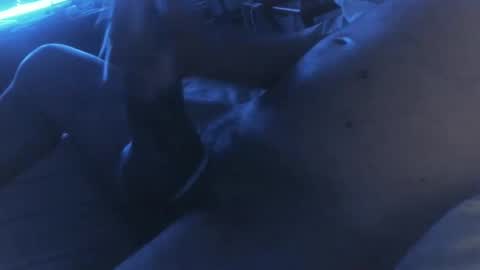 ezeddie2015 online show from October 31, 2025, 2:01 am