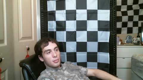 Ezra Naamah online show from February 12, 2025, 9:43 pm