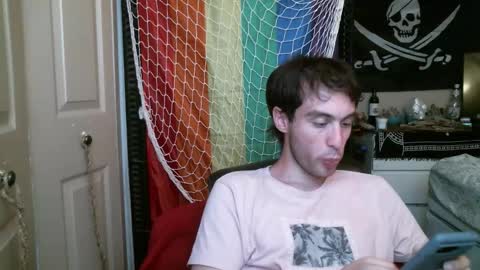 Ezra Naamah online show from September 19, 2025, 10:43 pm