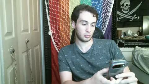 Ezra Naamah online show from May 12, 2026, 8:17 pm
