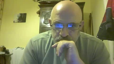 f1zzeek online show from April 15, 2026, 10:10 pm