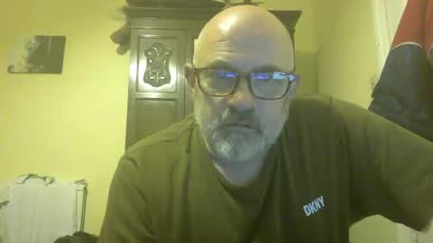 f1zzeek online show from April 20, 2026, 8:32 pm