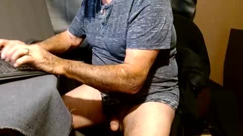 What Do You Like online show from December 17, 2024, 8:10 pm