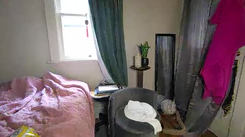 Snapshot of faberini chatting on February 24, 2025, 9:09 pm FabOmobono online show from February 24, 2025, 9:09 pm