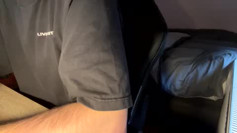 Call me bitch online show from December 19, 2024, 2:02 pm