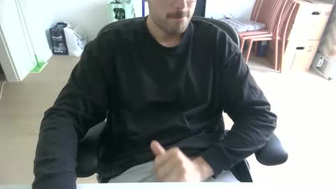 Snapshot of fabian_196 chatting on May 3, 2026, 8:53 am Call me bitch online show from May 3, 2026, 8:53 am