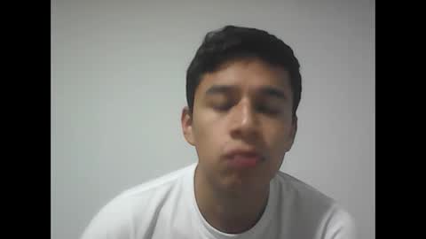 Snapshot of fabiar11 chatting on September 25, 2025, 3:43 am R online show from September 25, 2025, 3:43 am